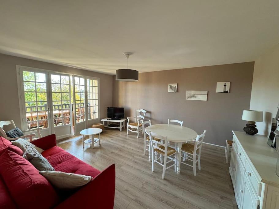 Appartement Calme Proche De La Mer Avec Parking Вилле-сюр-Мер Экстерьер фото